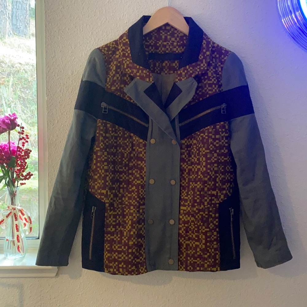 Size medium
